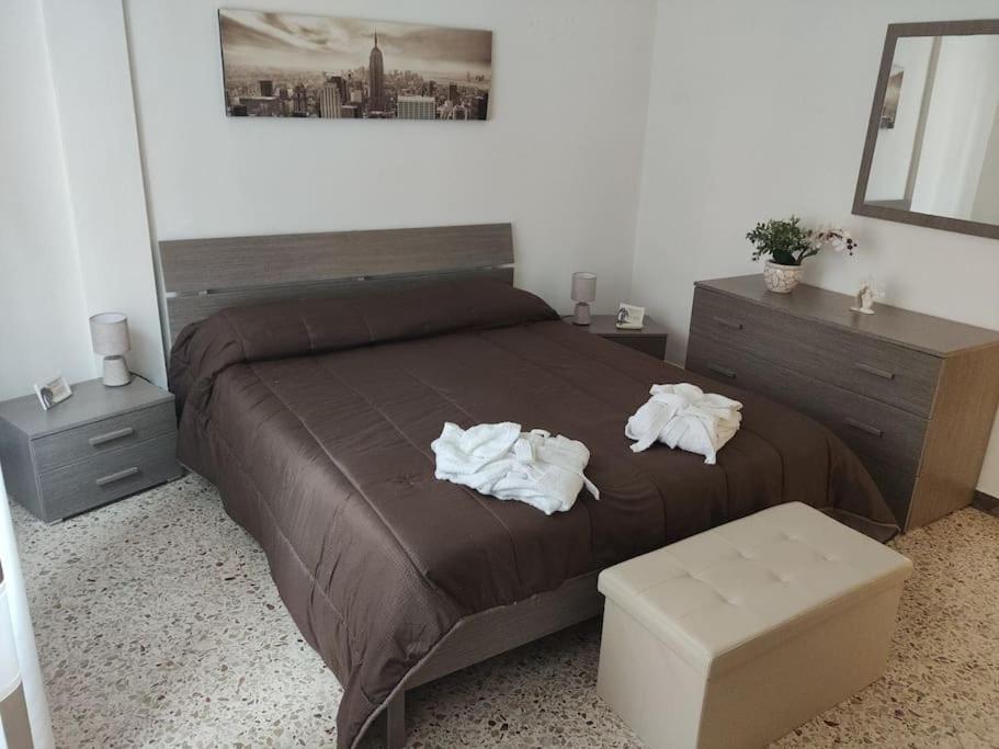 Centro Storico-Imbarcadero Per Le Isole***** Leilighet Trapani Eksteriør bilde
